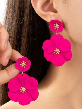 Statement Earrings in Magenta